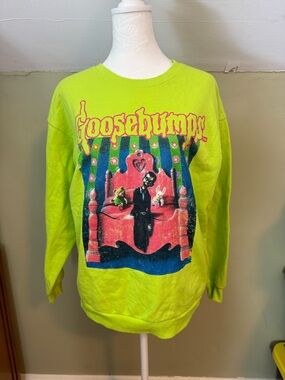 Goosebumps ‘Night of the Living Dummy’ Crewneck Sweatshirt NWOT